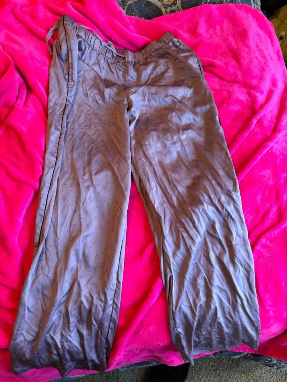 Women's Silky Purple pajamas - Picture 9 of 10